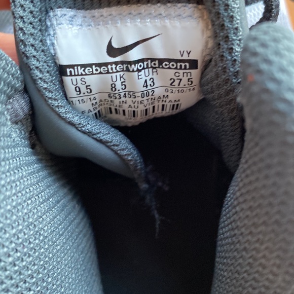 Nike airmax stutter step 2 basketball shoes size 9.5 - Picture 9 of 9